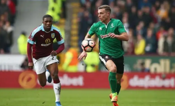 U22国足木塔力甫：命运的洪流不可阻挡，我的答案是“向前”