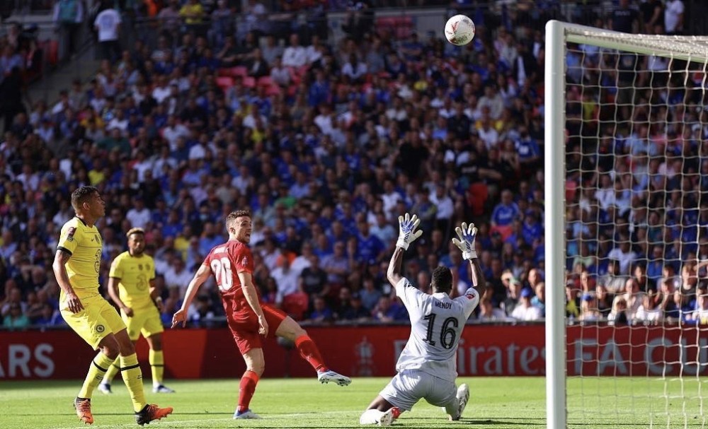 维拉与特拉维夫马卡比的欧联比赛场外爆发抗议活动，11人被捕