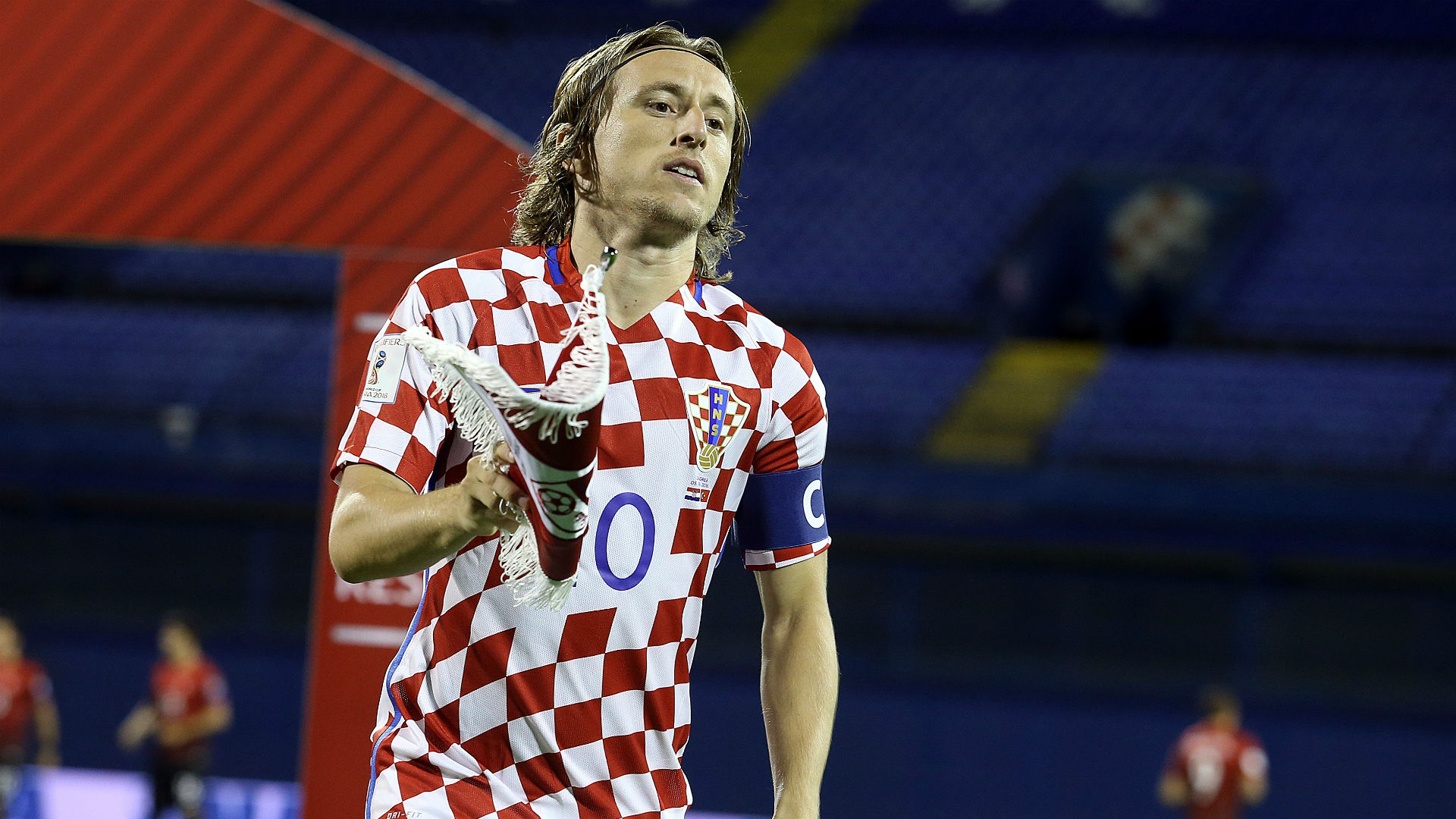 穆尼奥斯：要让外界关注加沙局势；巴斯克代表队世界杯能夺冠