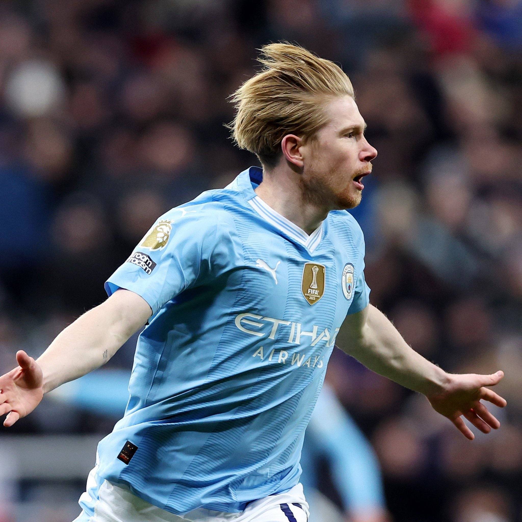 篮球篮网球队内部训练赛完成