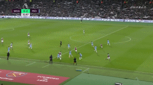 米体：AC米兰曾接近签下阿坎吉，因薪资与无欧冠赛事最终告吹